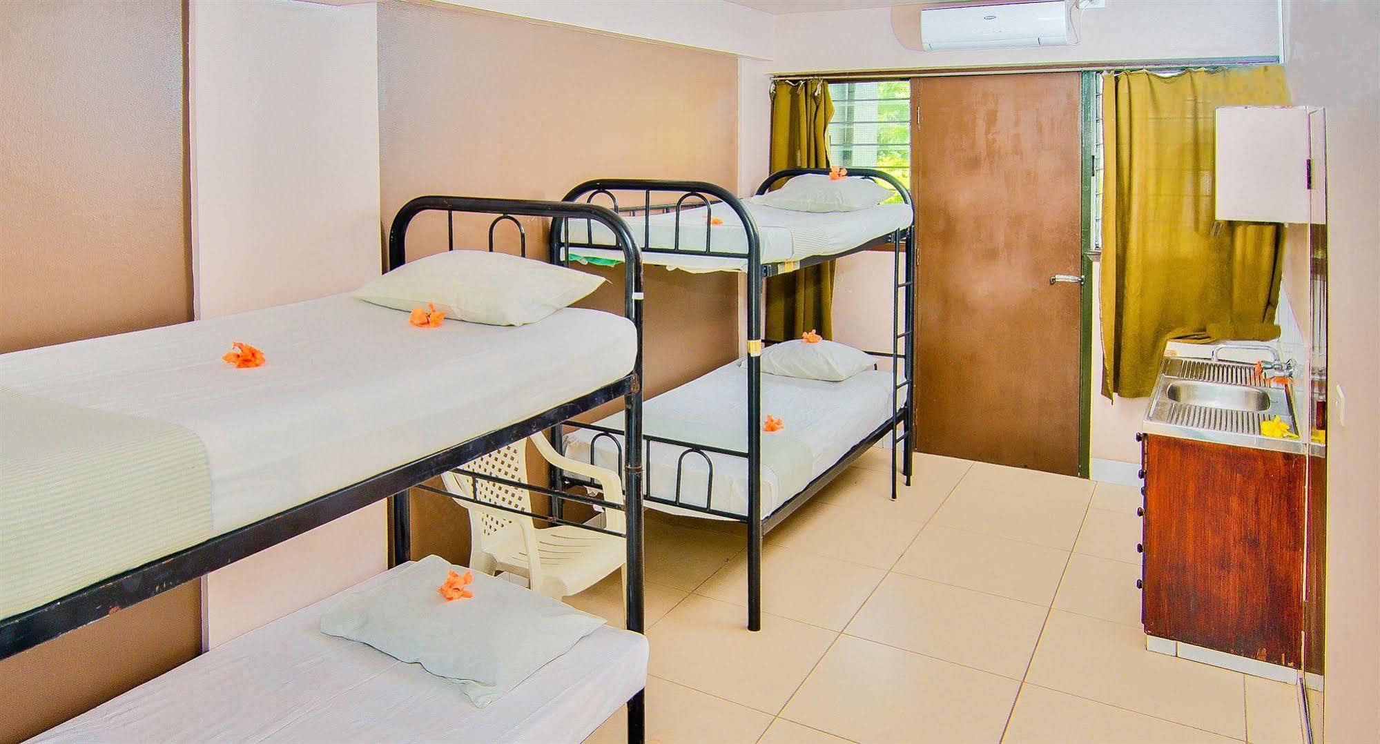 Bamboo Backpackers Hostel Nadi Exterior photo