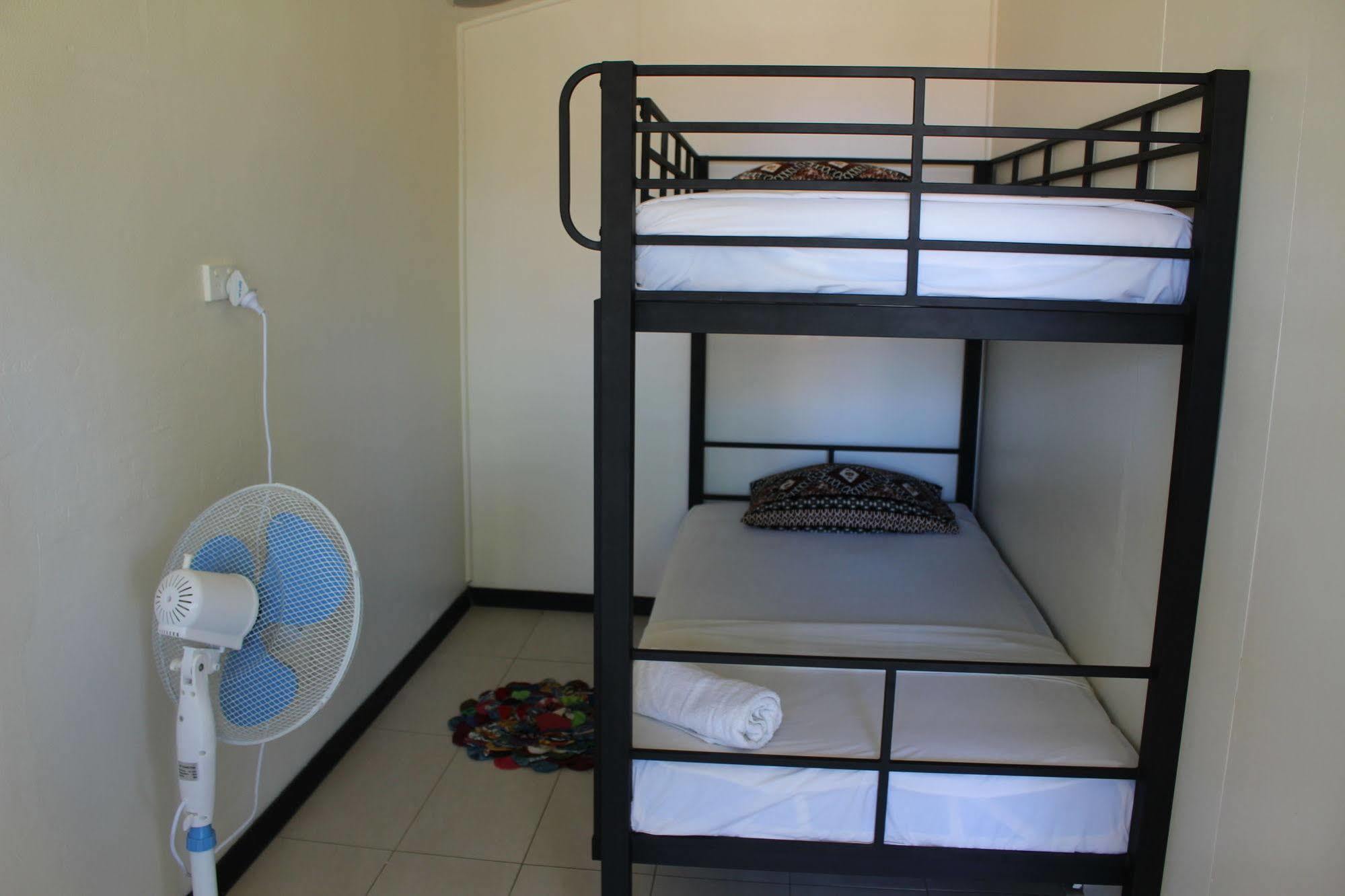 Bamboo Backpackers Hostel Nadi Exterior photo